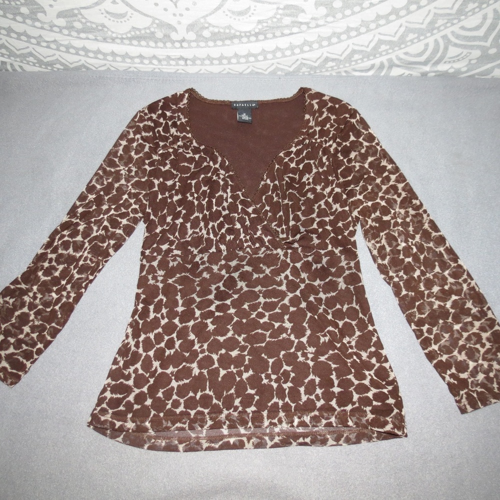 Rafaella Giraffe Print VNeck Top